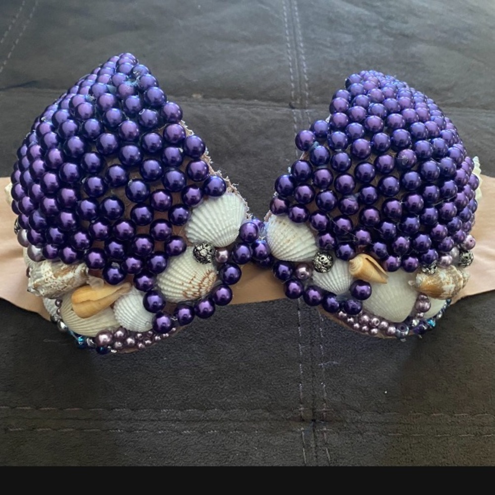 Mermaid Bra🧜‍♀️ - Picture 2 of 3